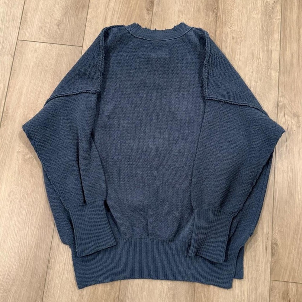 Abercrombie & Fitch Soft A&F Collection navy blue crew neck sweater Size Small - Picture 2 of 7
